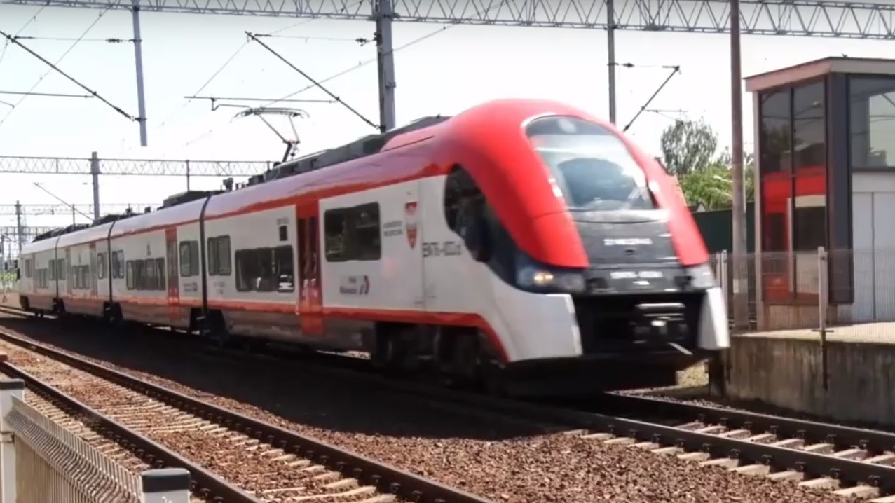 pociągi - Leon Bielewicz