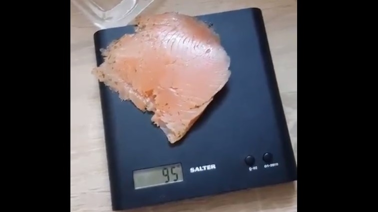 łosoś z lidla waga - Twitter