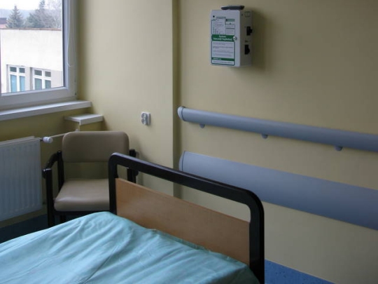 szpital_lozko_hospicjum_alarm