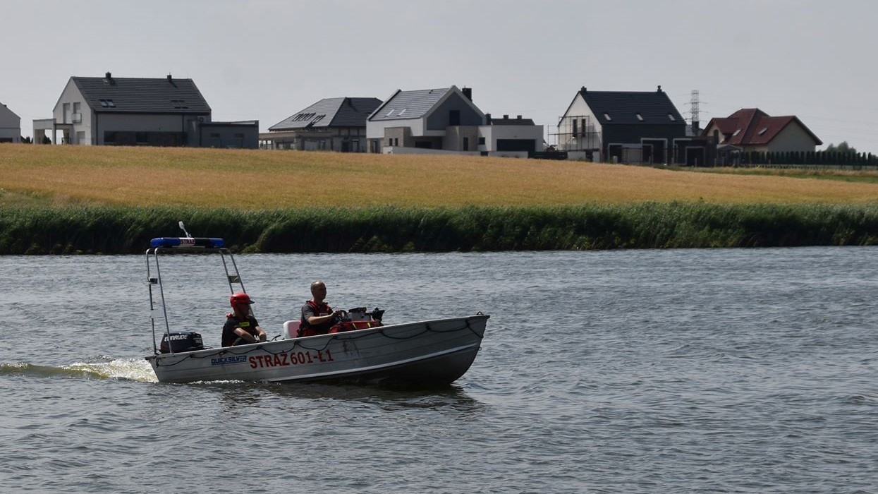 Poszukiwania windsurfingowca na jeziorze Grzymisławskim - Nadesłane