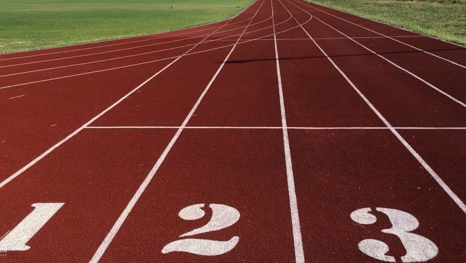 bieżnia bieganie bieg  - Adam Sołtysiak