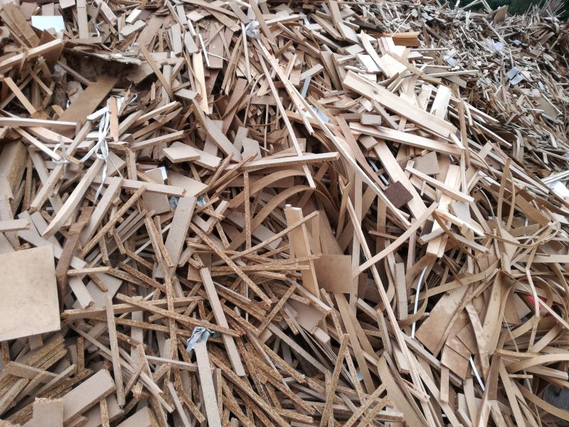 drewno odpady śmieci - Archiwum - Radio Poznań