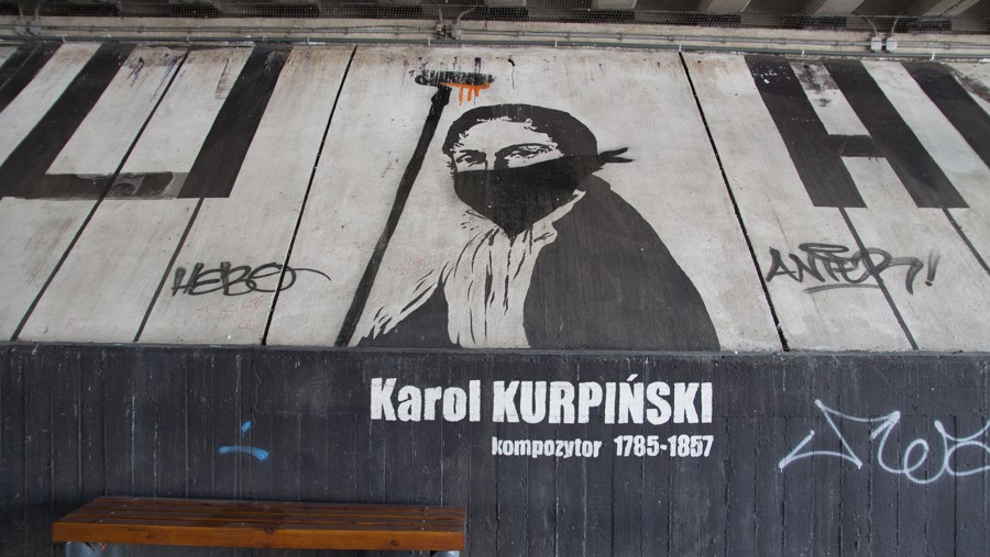 grafiti PST Karol Kurpiński - Leon Bielewicz