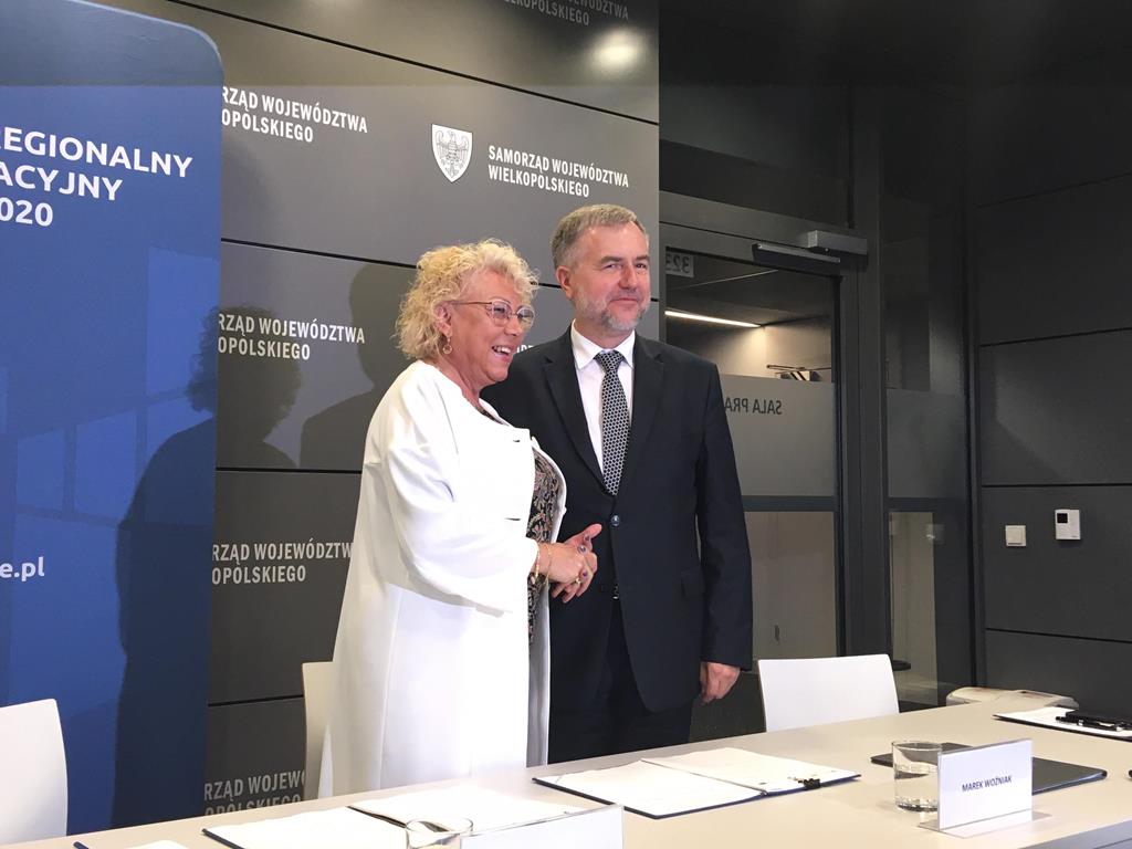 akademia muzyczna rektor halina lorkowska podpisanie umowy na remont - Jacek Butlewski