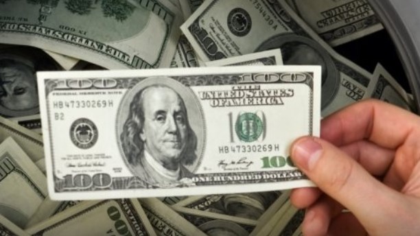 pranie brudnych pieniędzy dolary - cba.gov.pl