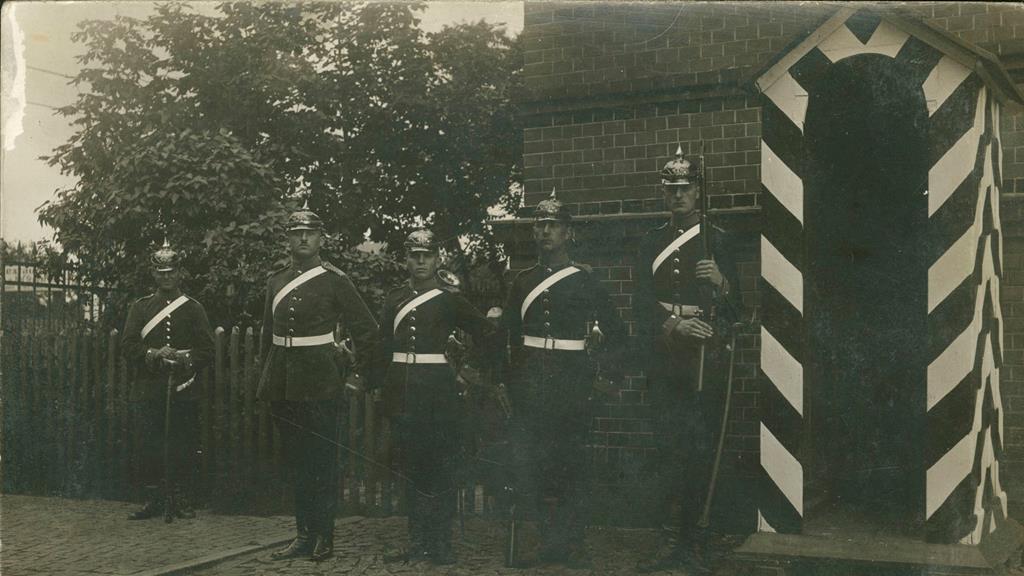 Cyfrowe Repozytorium Lokalne/Jędrzej Walkowiak