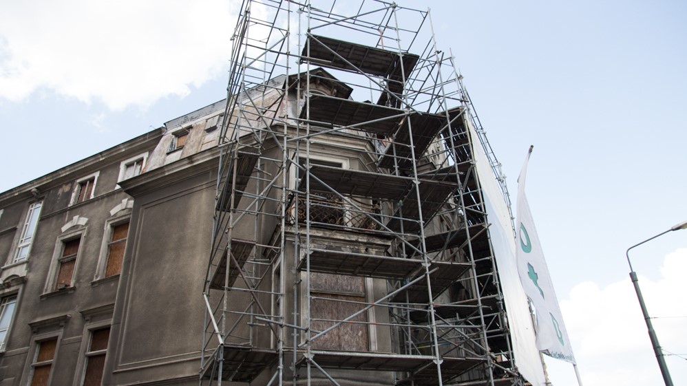 zabytkowa kamienica na Jeżyce przy ulicy Roosevelta 8 - Leon Bielewicz