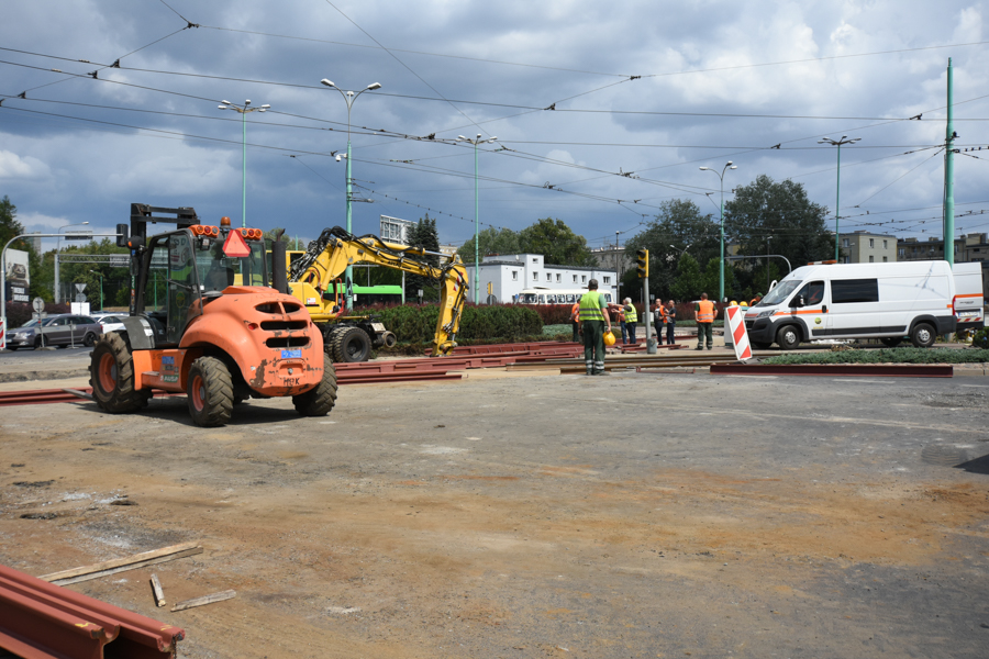 remont rondo środka - Wojtek Wardejn