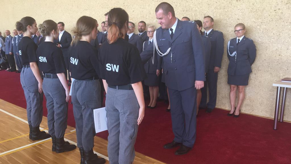 ślubowanie klawiszy szkolenie służby więziennej - Danuta Synkiewicz