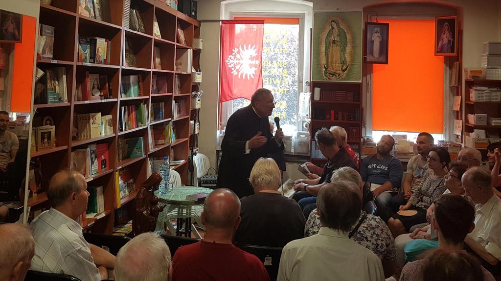 ks Kneblewski księgarnia - Hubert Jach 