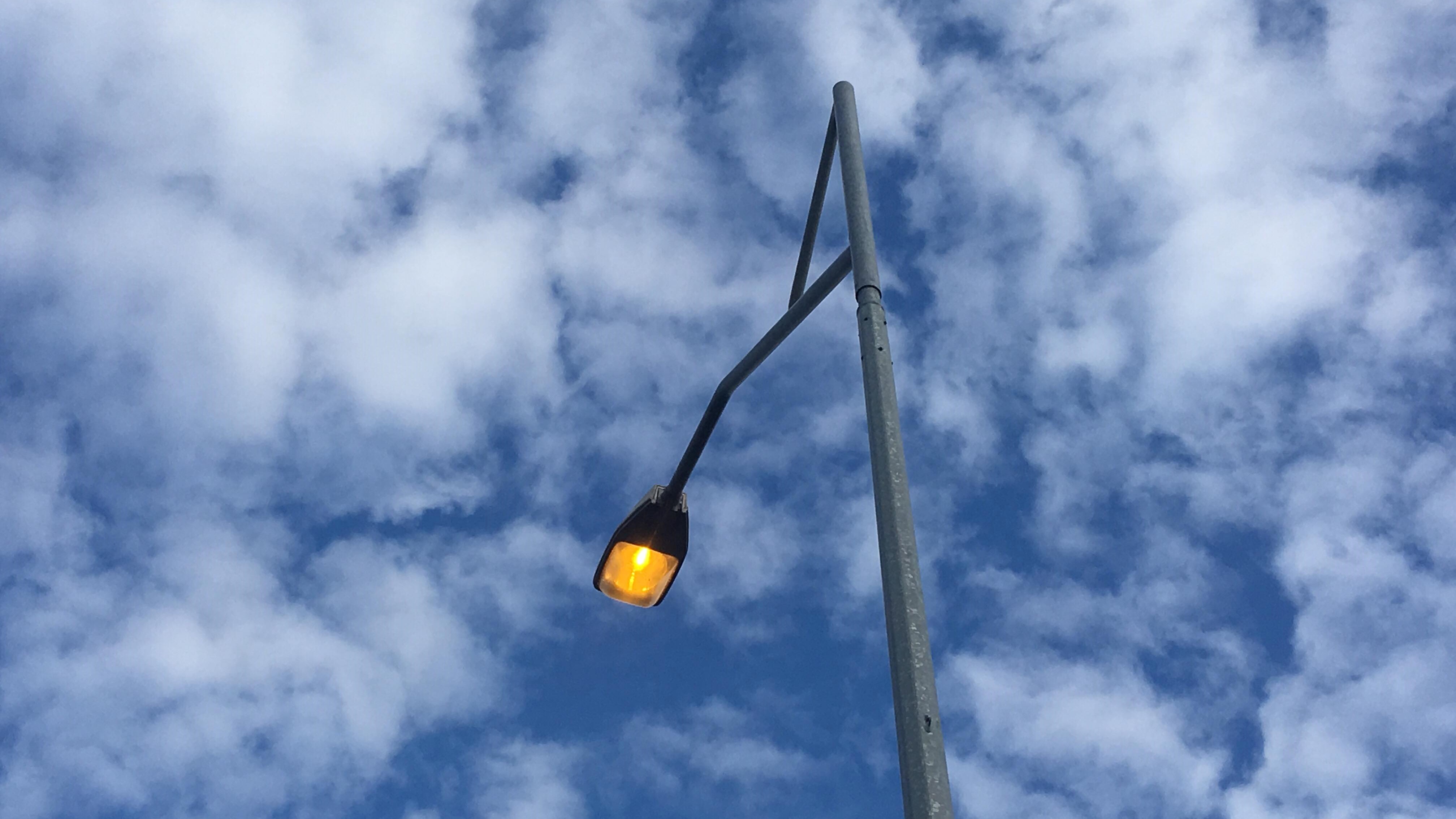 lampy Poznań - Jacek Butlewski