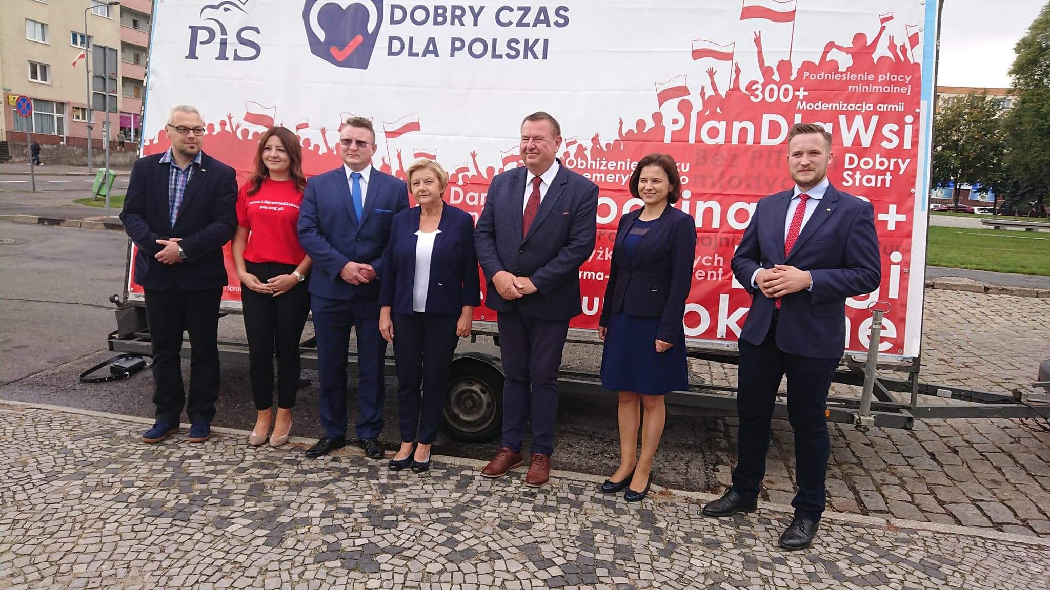 PiS kampania piła  - Przemysław Stochaj