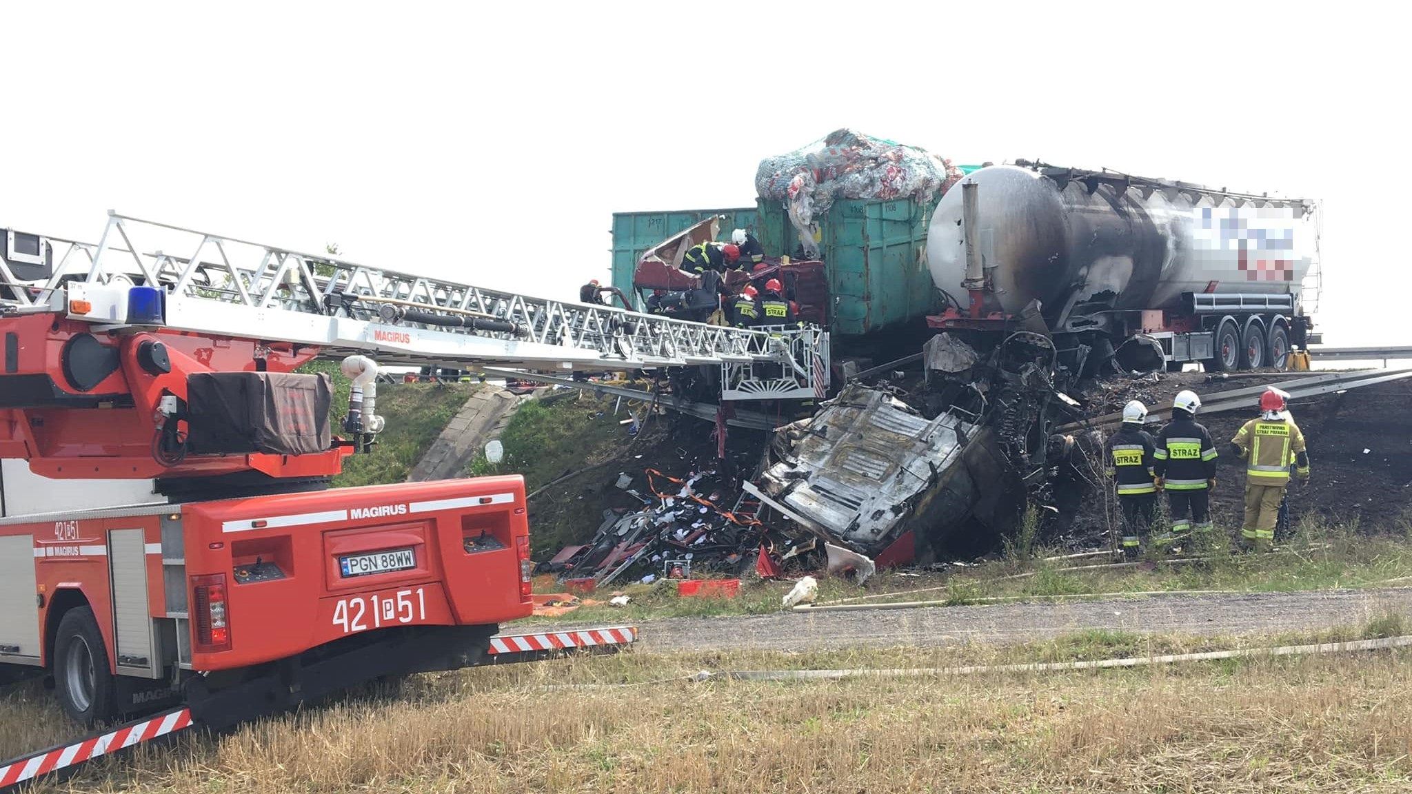 wypadek cysterna gniezno trzemeszno - gniezno112.pl