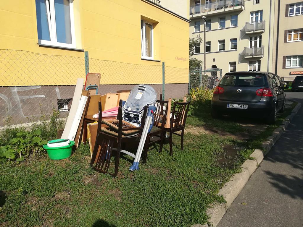 śmieci wielkogabarytowe na jeżycach - Sandra Soluk