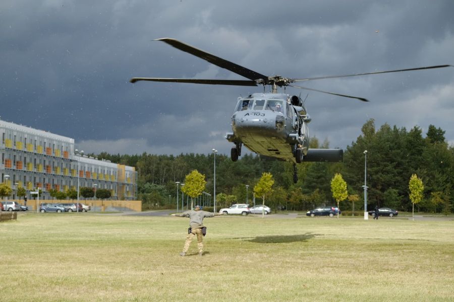 black hawk wnpid - WNPiD/ Adrian Wykrota