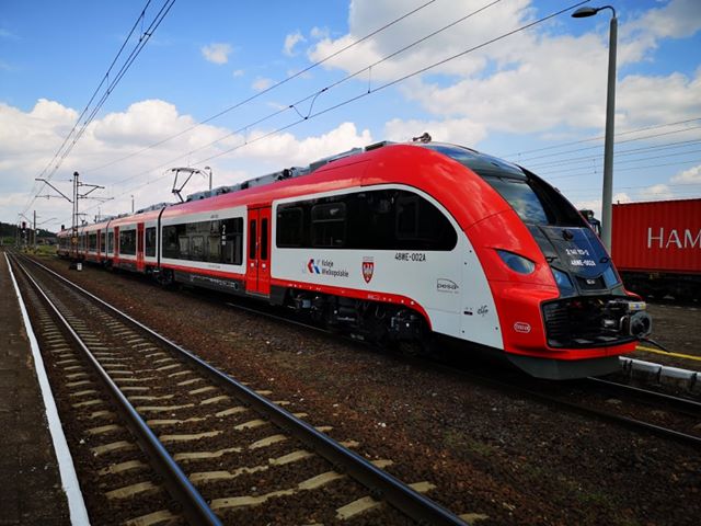 elf 2 koleje wielkopolskie - Koleje Wielkopolskie