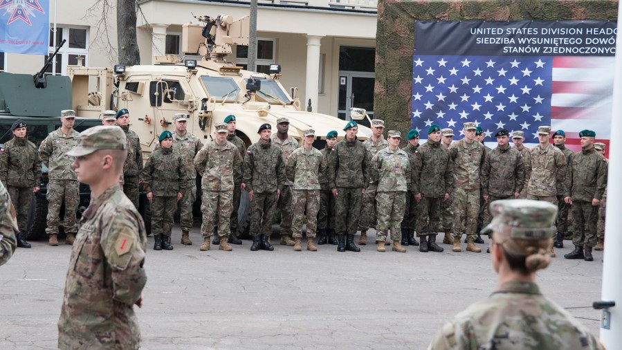 wysunięte dowództwo US Army Pń  - Leon Bielewicz