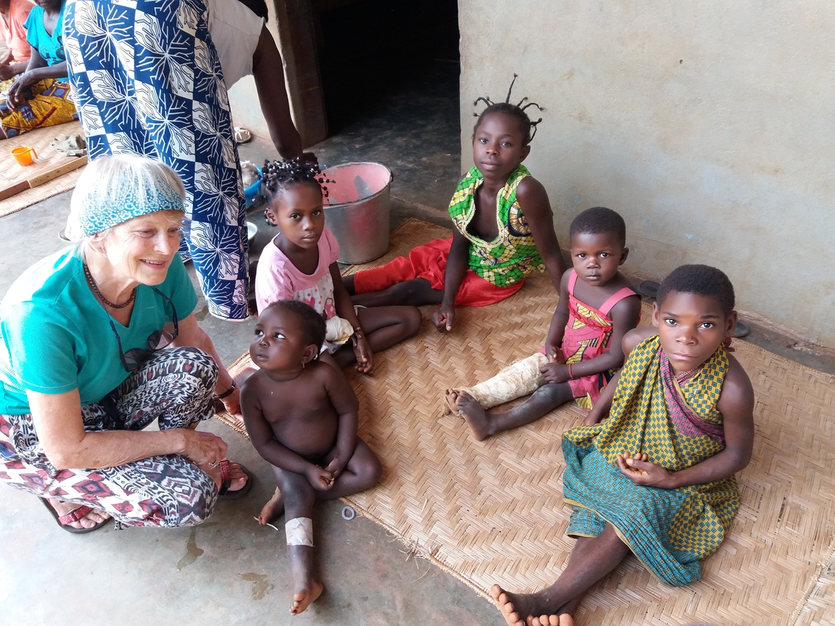 opatrunek na ratunek - Fundacja Redemptoris Missio