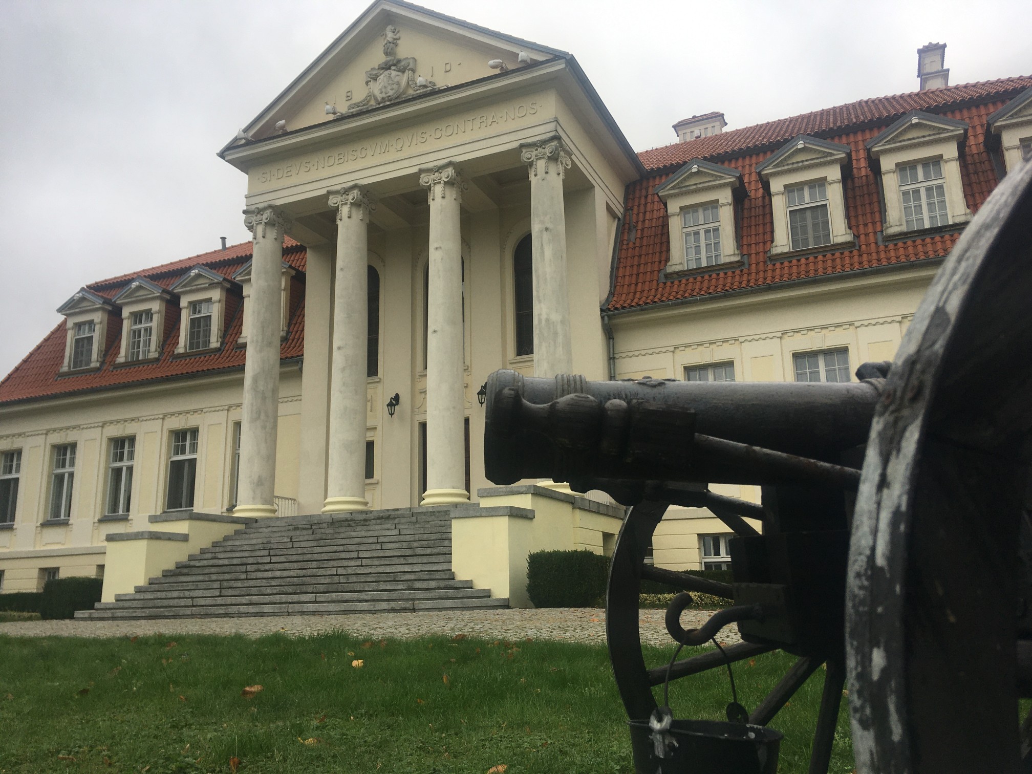 pałac winna góra  - Rafał Regulski