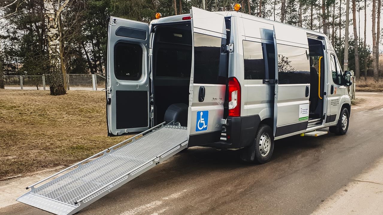 mikrobus niepełnosprawni  - www.pfron.org.pl