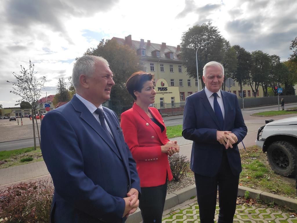 gowin Jolanta Turczynowicz-Kieryłło piła - Przemysław Stochaj