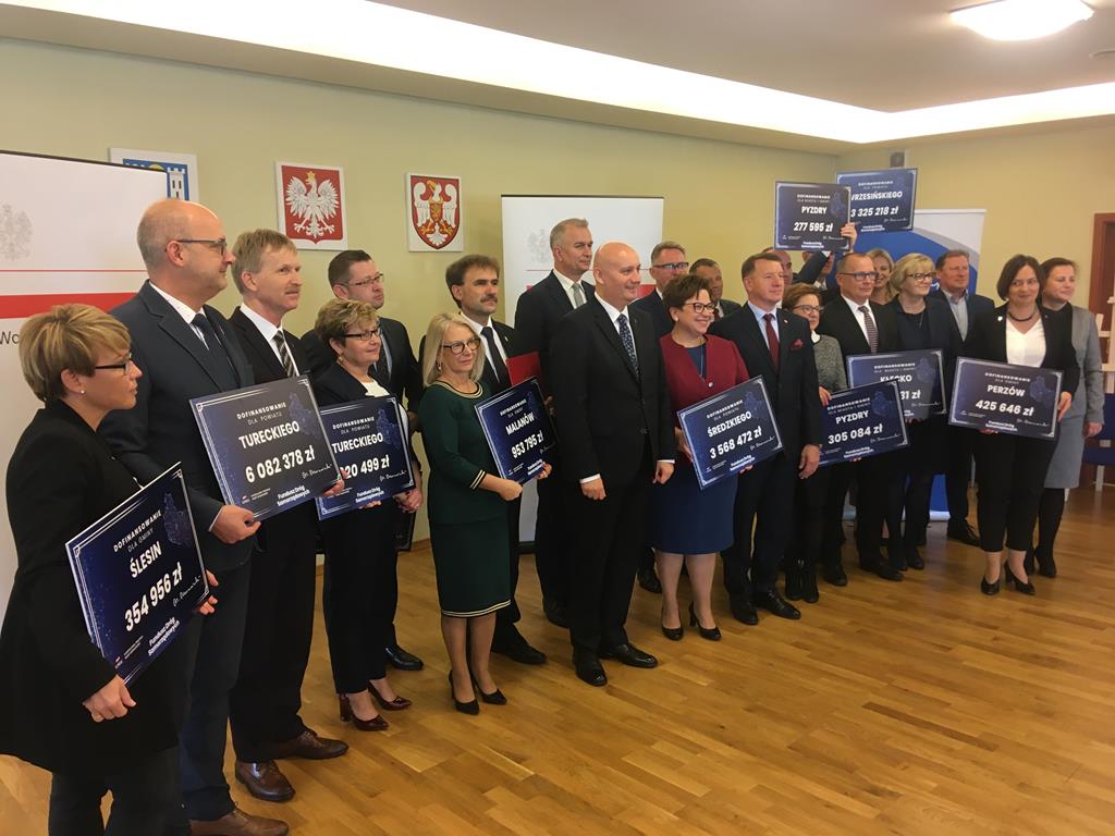 wojewoda fundusz dróg samorządowych FDS środa - Rafał Regulski