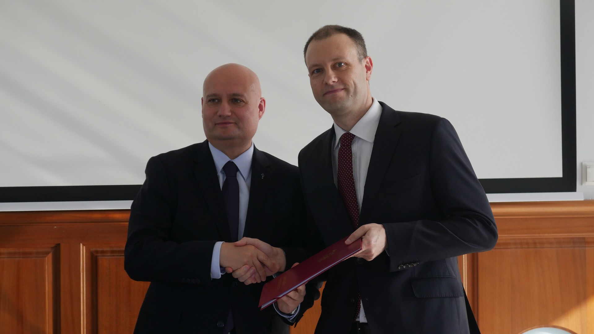 Zbigniew Hoffmann i Ben Miller Johnson Matthey - Sławomir Zasadzki