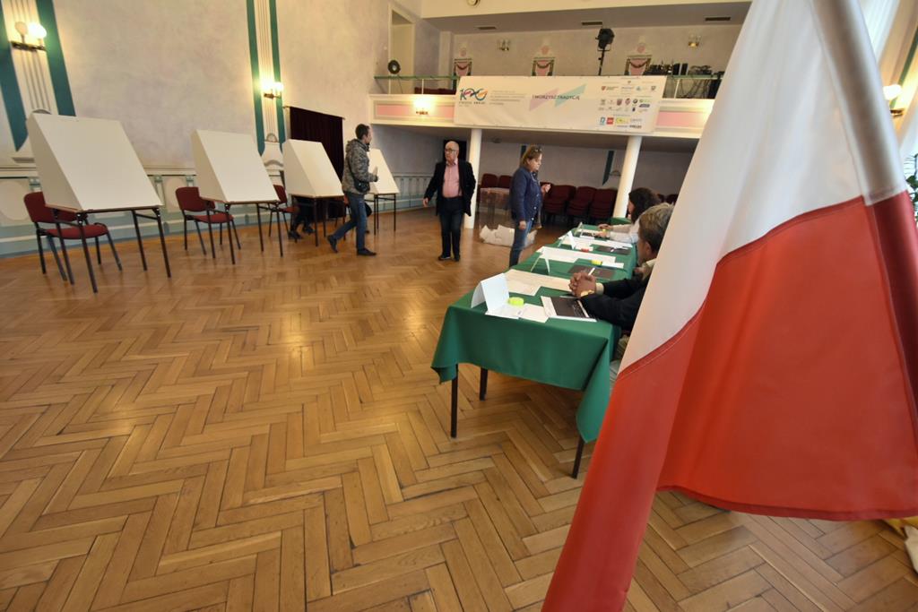 głosowanie 2019 wybory - Wojtek Wardejn