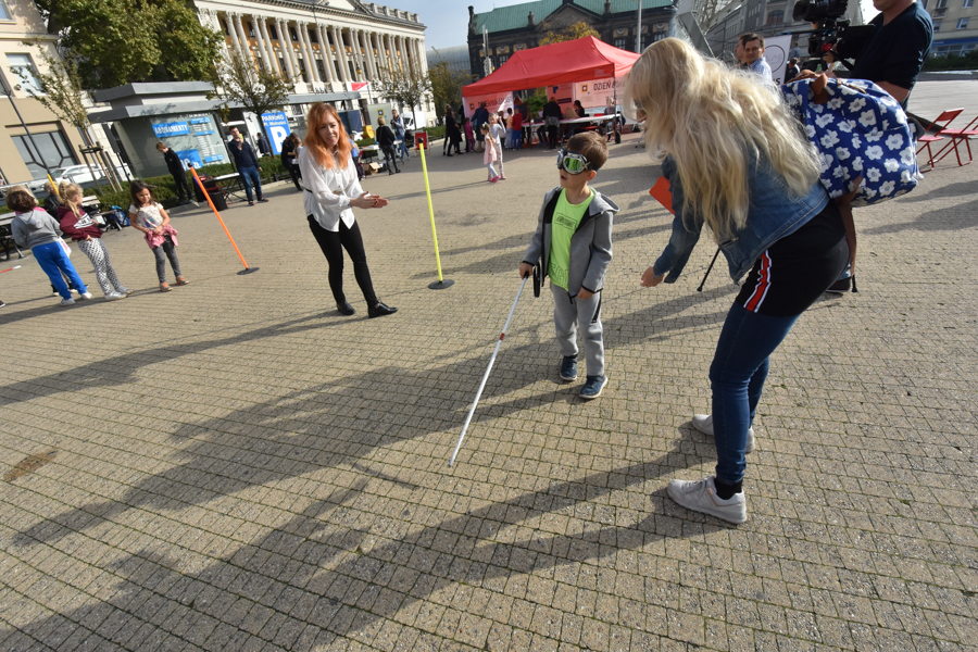 dzień białej laski poznań - Wojtek Wardejn
