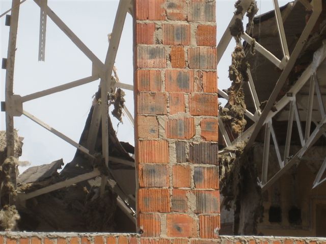 zawalony dach kamienogórska - Wojciech Chmielewski