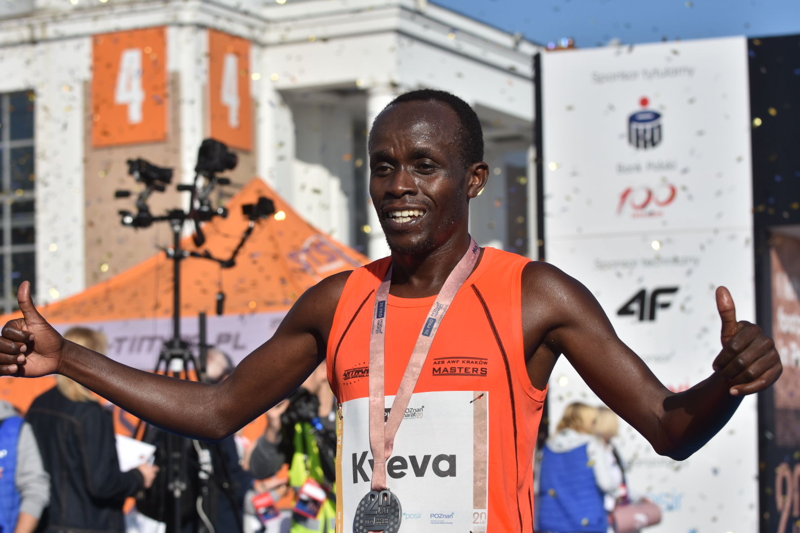 maraton 2019 zwycięzca - Wojtek Wardejn