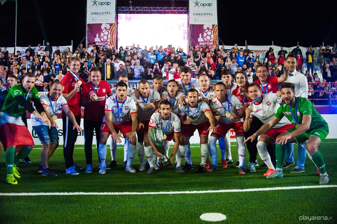szóstka mistrzostwa piłka - playarena.pl