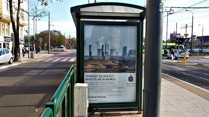 plakaty akcja o PKO BP  - http://www.rozbrat.org/