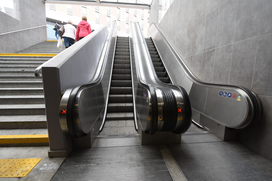 kaponiera schody - Wojtek Wardejn