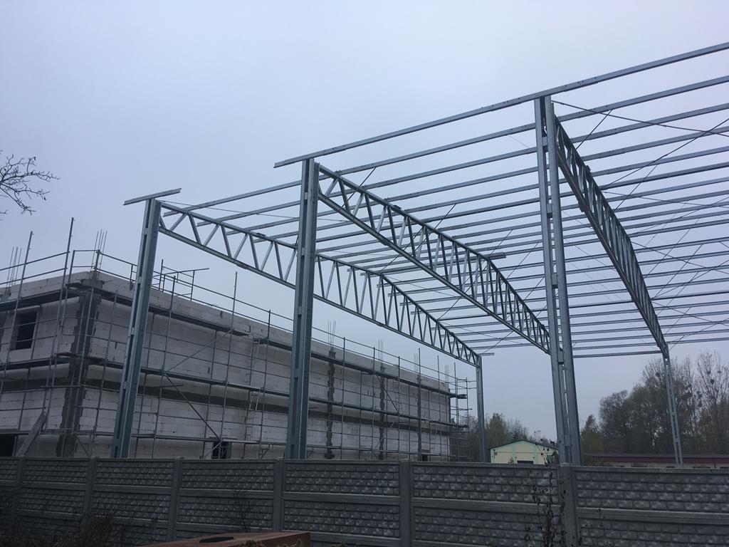 hala przy ulicy gajowej konin - Sławomir Zasadzki