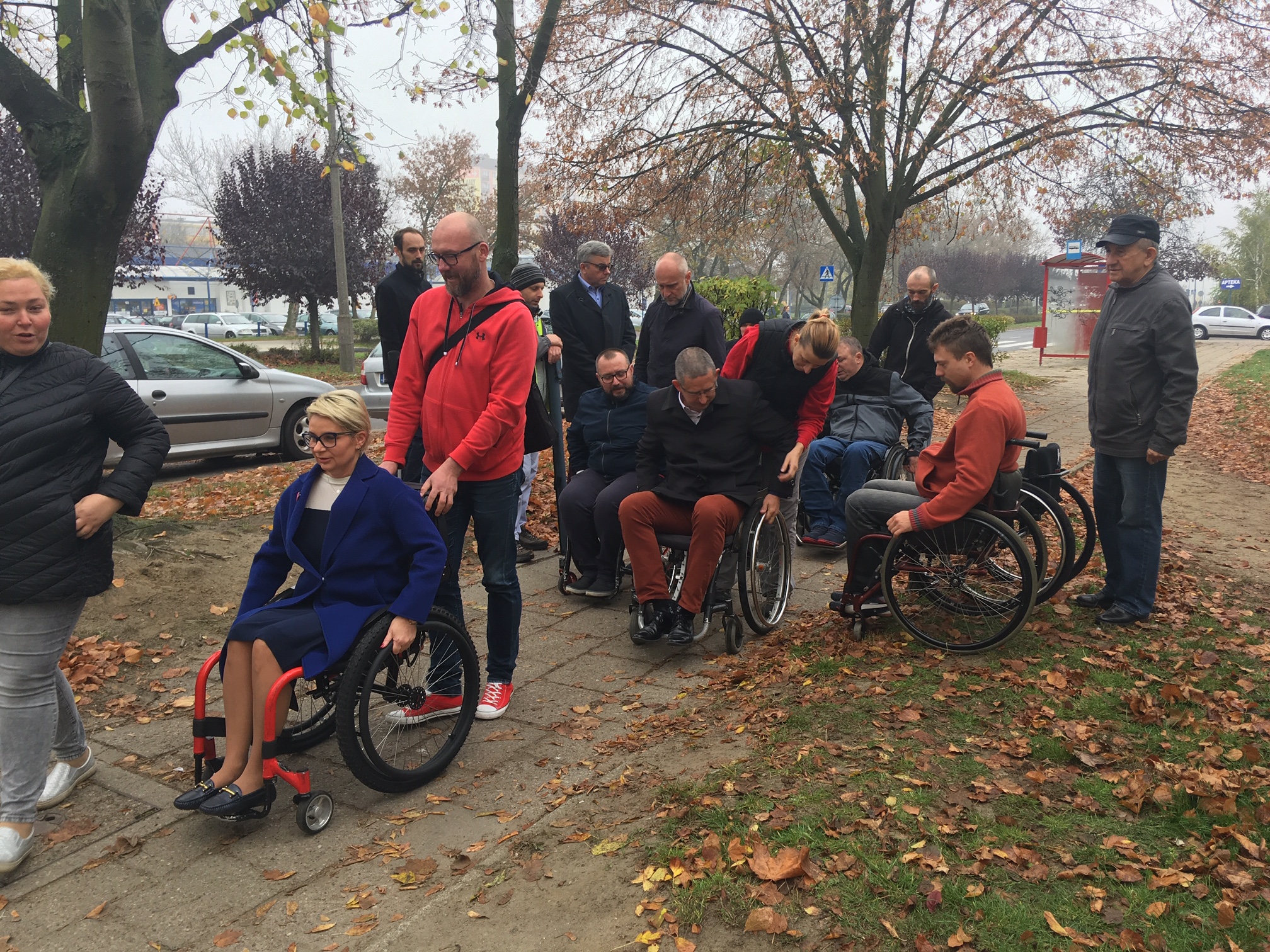 podaj dalej spacer - Sławomir Zasadzki