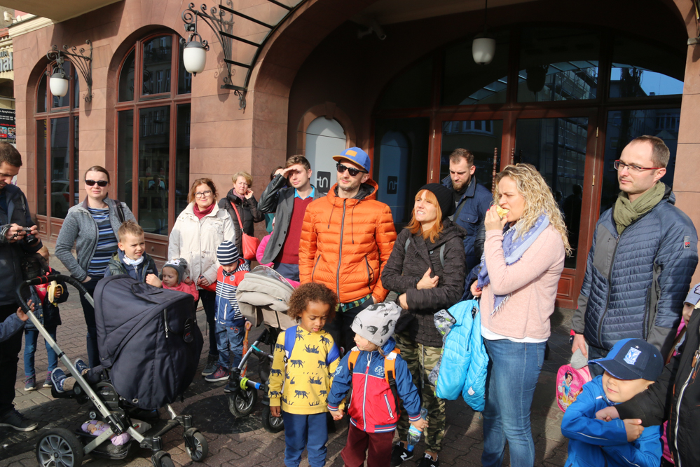 jeżyczanie szukają jeży - Leon Bielewicz