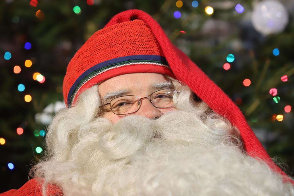 święty mikołaj z rovaniemi - Materiały prasowe