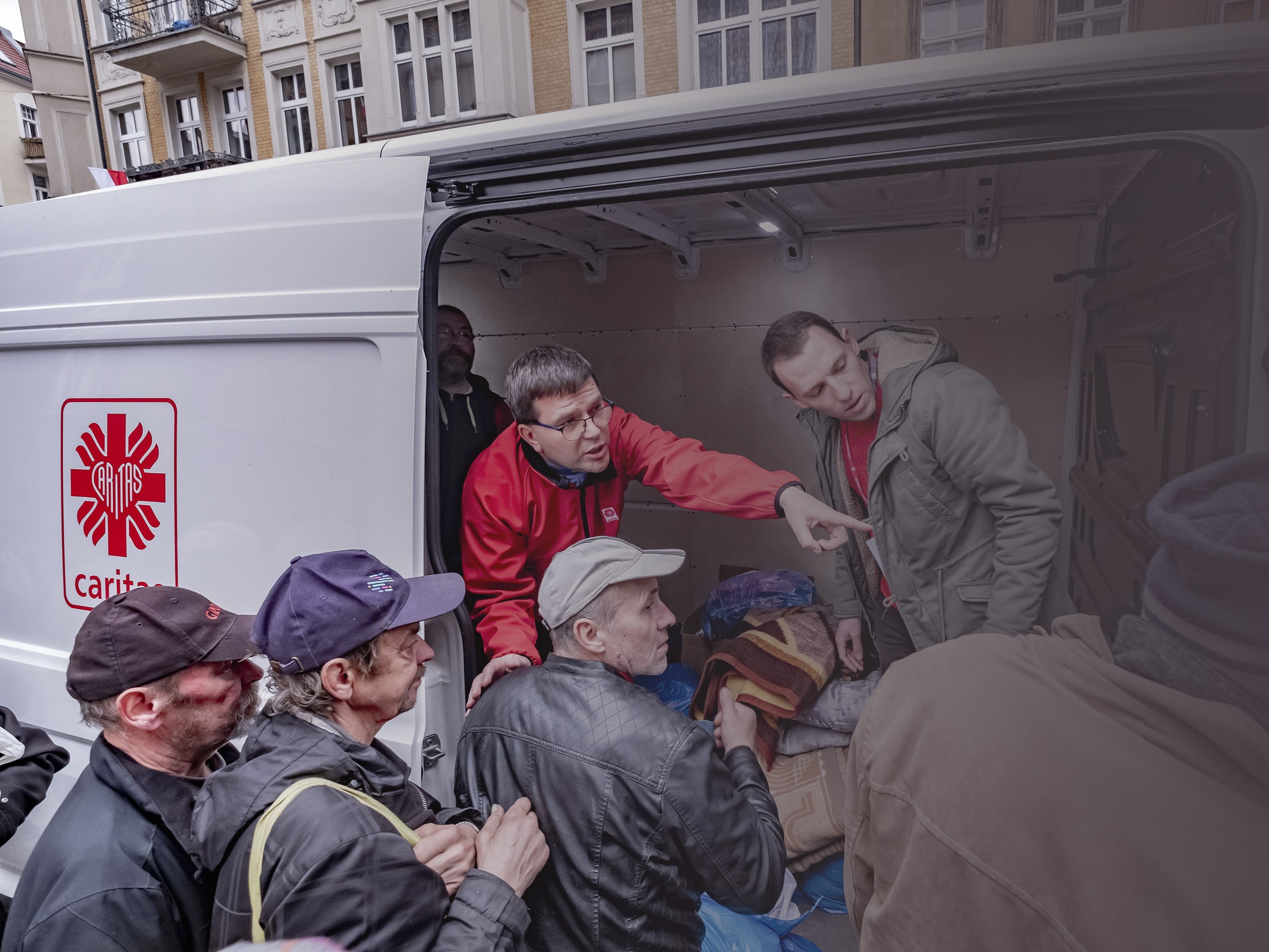 caritas pomaga ubogim - Caritas Poznań