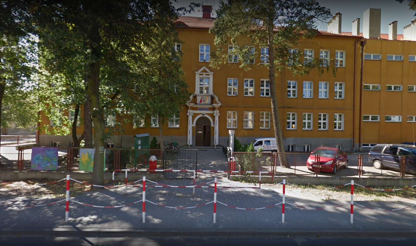 sierakowski ośrodek kultury - Street View