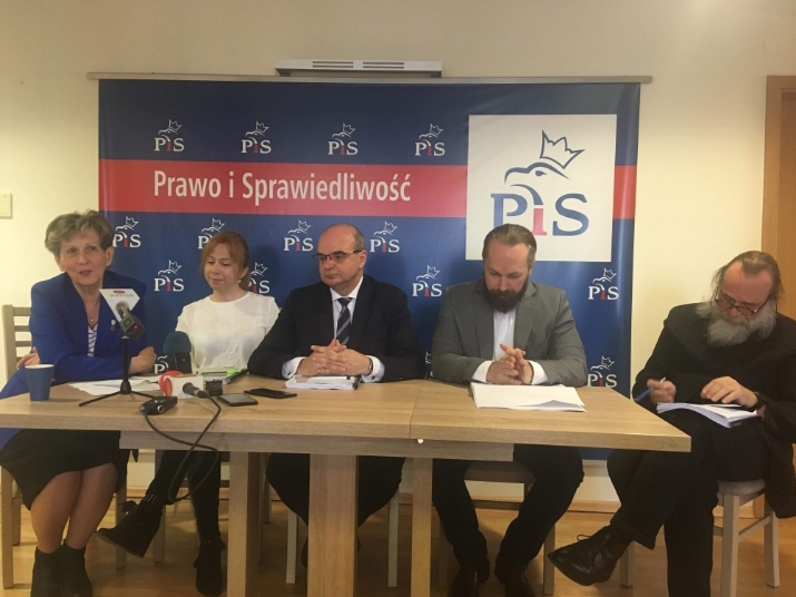 Kaliscy radni PiS o budżecie Artur kijewski - Danuta Synkiewicz
