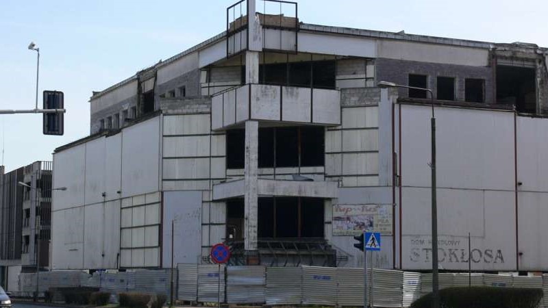 dom handlowy stokłosa piła - Miasto Piła