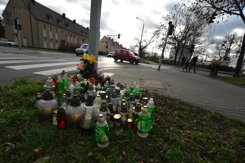 znicze wypadek potrącenie dębiec  - Wojtek Wardejn - Radio Poznań