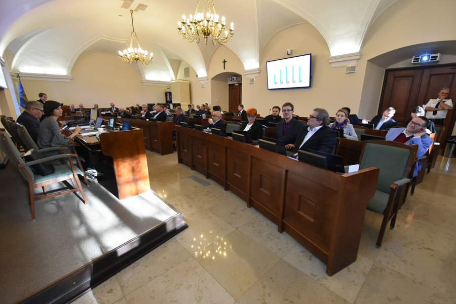 sesja rady miasta rada miasta poznania poznań - Wojtek Wardejn - Radio Poznań