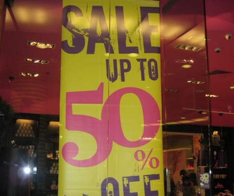 Wyprzedaże - witryna - Aleksandra Włodarczyk