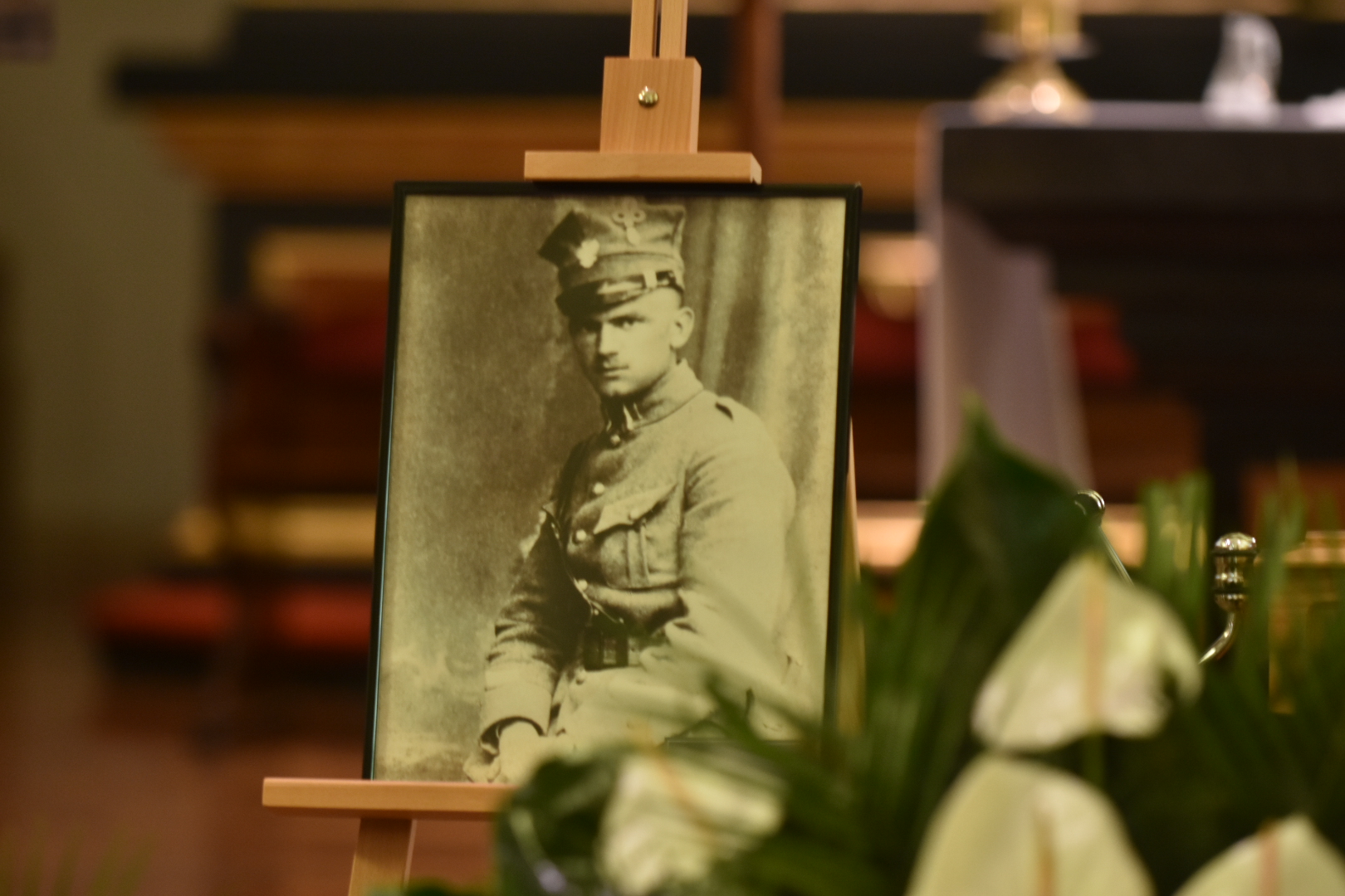 Uroczysty pochówek prochów pułkownika Wincentego Wierzejewskiego - Wojtek Wardejn