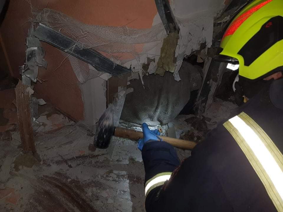 mężczyzna zakleszczony w łazience rogoźno -  OSP Rogoźno Facebook