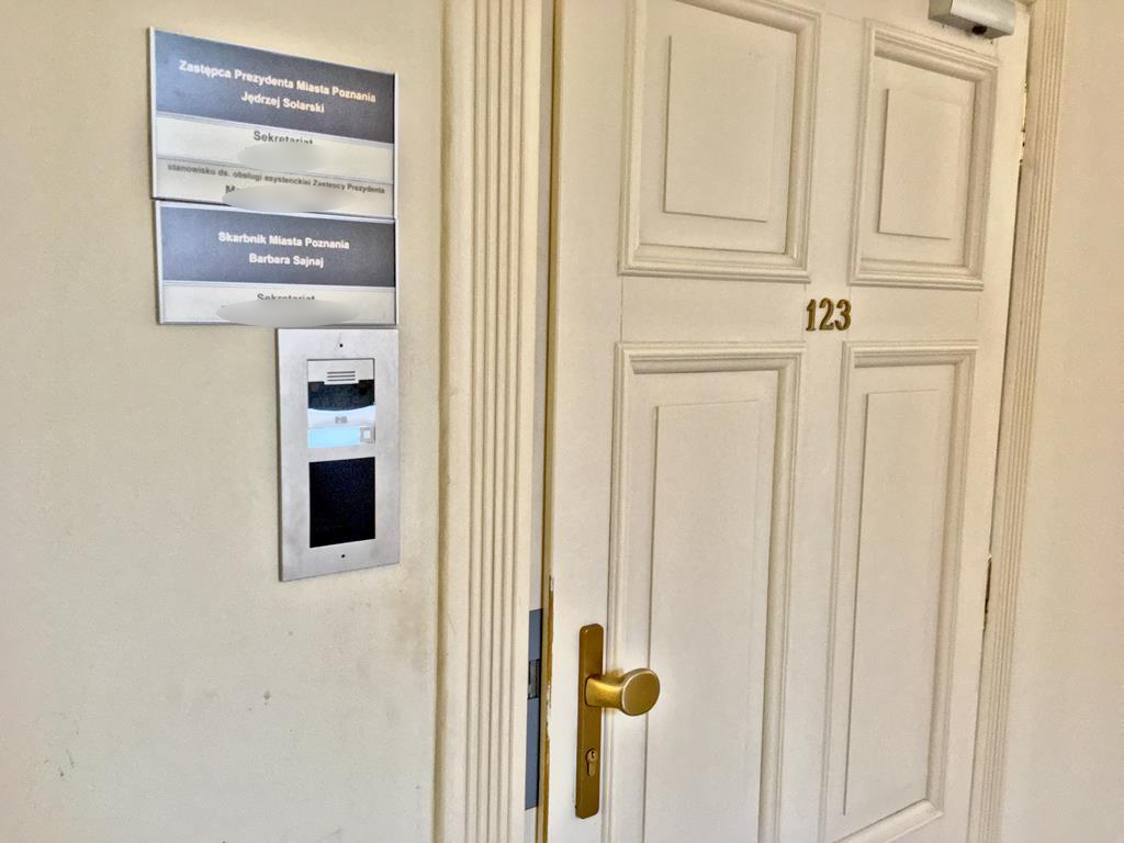 wideodomofon urząd miasta prezydent  - Adam Michalkiewicz