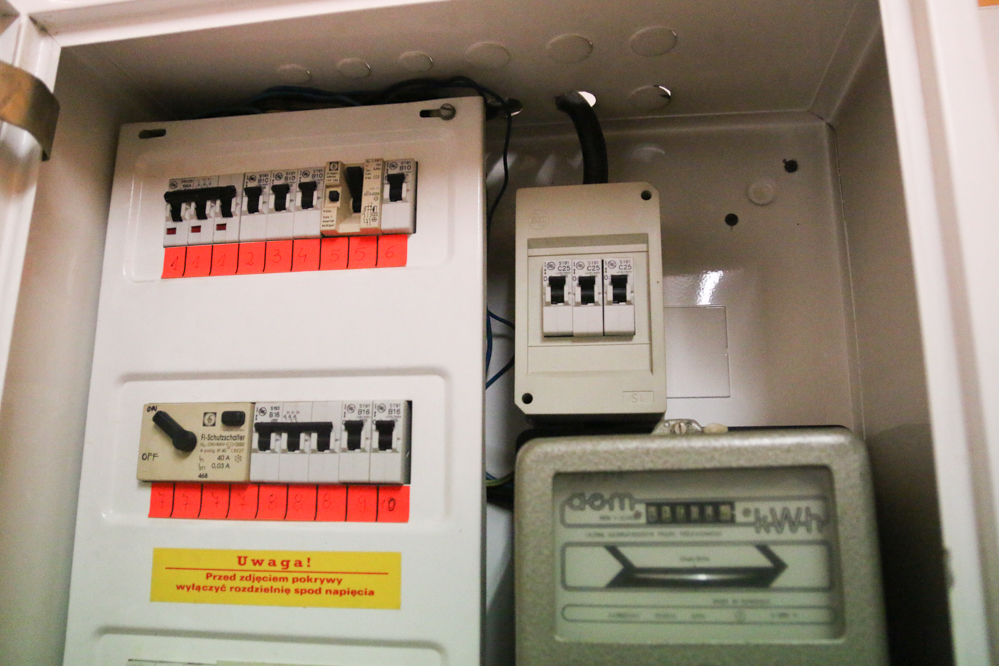 licznik prądu prąd - Leon Bielewicz