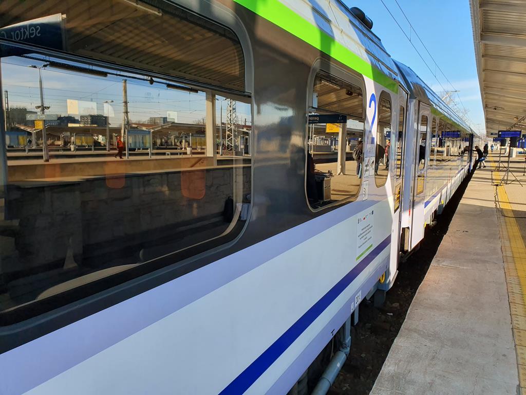 wagony zmodernizowane z poznania pkp intercity - PKP Intercity